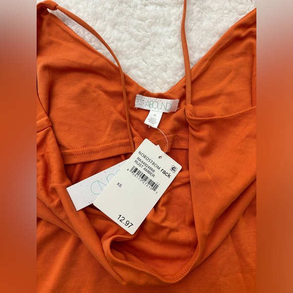 Orange Tank - Picture 2 of 4